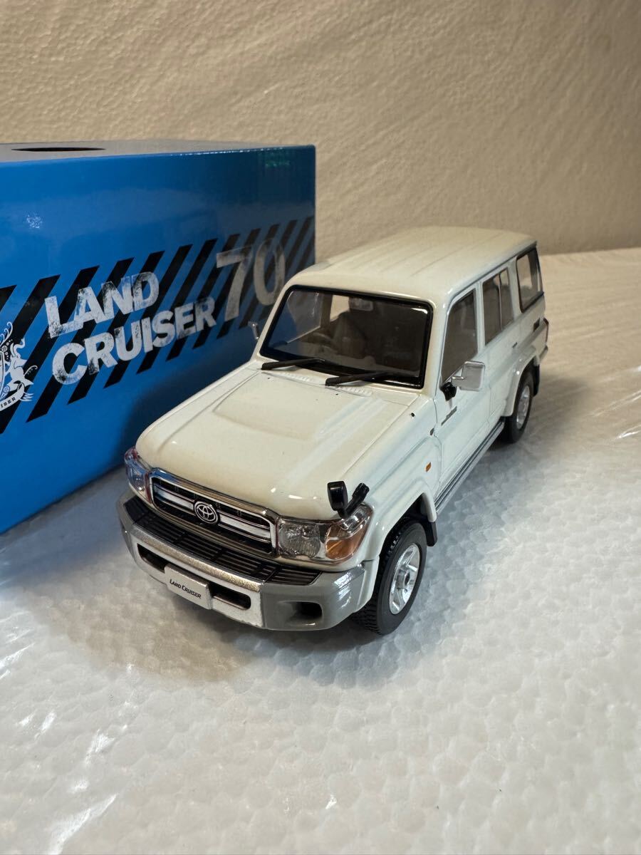 2026年最新】Yahoo!オークション -ランクル70 カラーサンプルの中古品