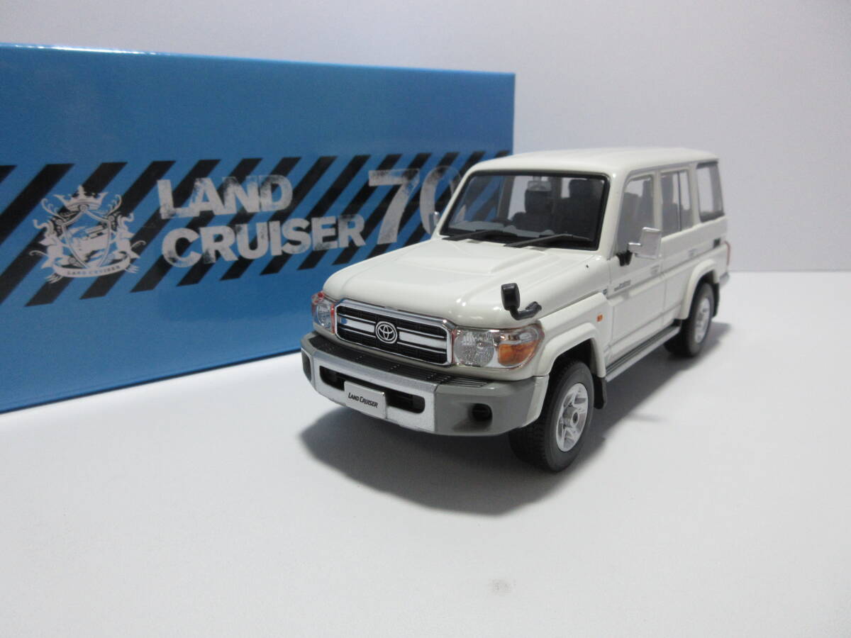 2026年最新】Yahoo!オークション -ランクル70 カラーサンプルの中古品