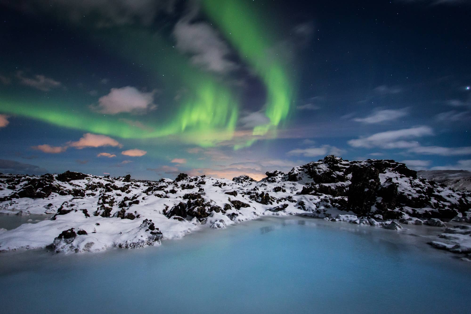 観光情報：ブルーラグーン | Guide to Iceland