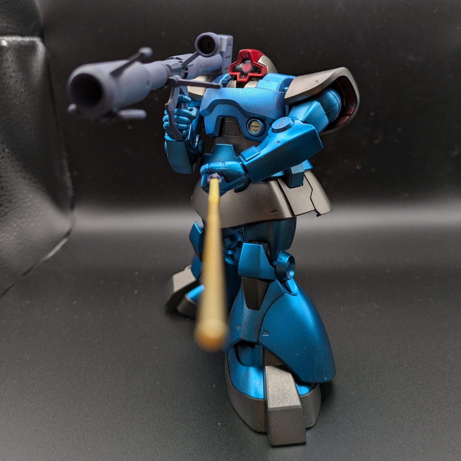 ドム 余ったガンダムマーカー塗装｜DEMODORIさんのガンプラ作品