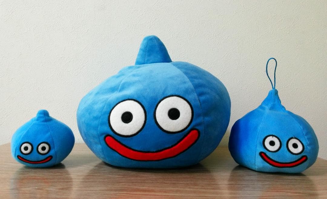 ドラゴンクエスト 大小スライム・デビルスライム 　ぬいぐるみ　4点セット　当時品 ドラゴンクエスト 大小スライム・デビルスライム ぬいぐるみ 4点セット