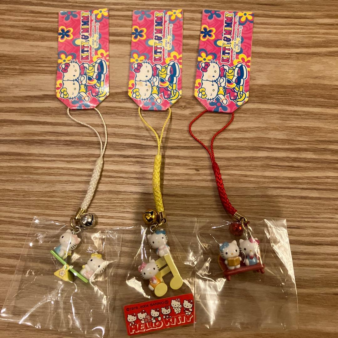 【2004年製】レア　ハローキティ ストラップ 根付け　　3種セット レア 未使用品 ご当地キティ 根付け ストラップ 根付 ハローキティ