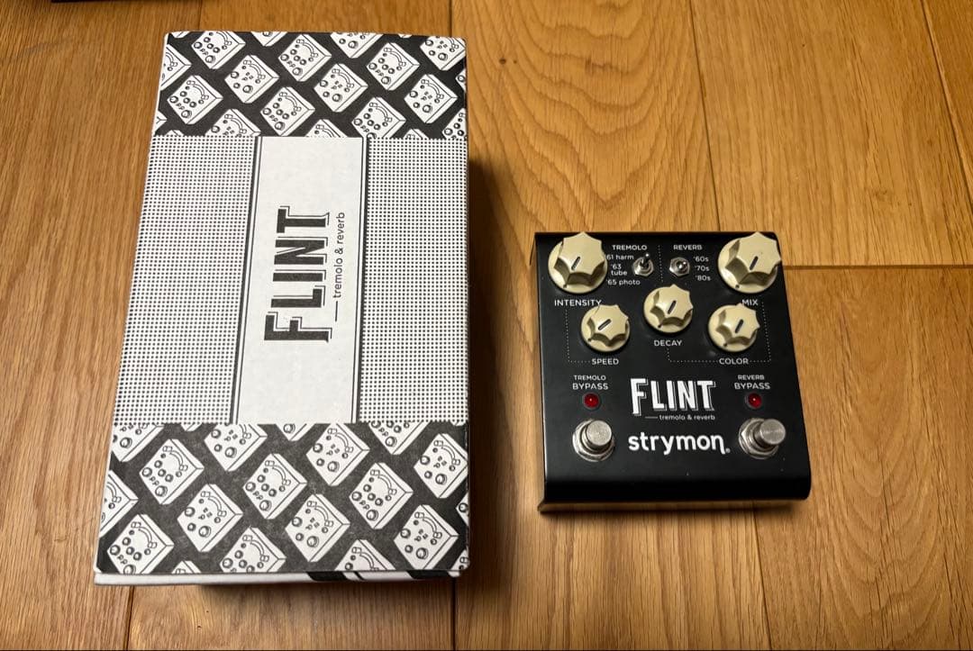 ギター Strymon FLINT V1 Strymon Flint V1 – Chicago Music Exchange