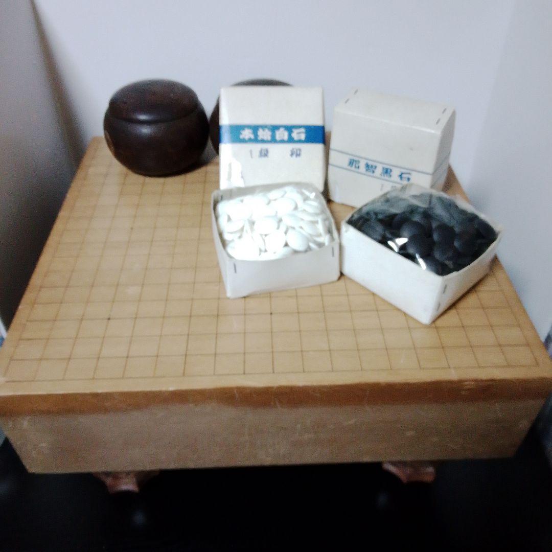 昭和レトロ囲碁盤と白黒碁石セット 楽天市場】囲碁盤セット 新桂6号折碁盤セット(プラ碁石椿・ブロー碁笥