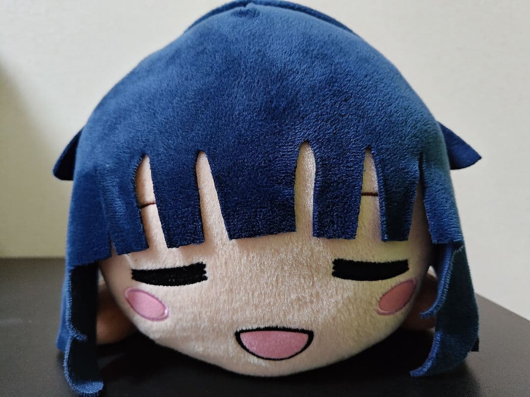 【美品】バンドリ　メガジャンボ寝そべりぬいぐるみ　牛込りみ　ポッピンパーティー 2026年最新】牛込りみ 寝そべりの人気アイテム - メルカリ
