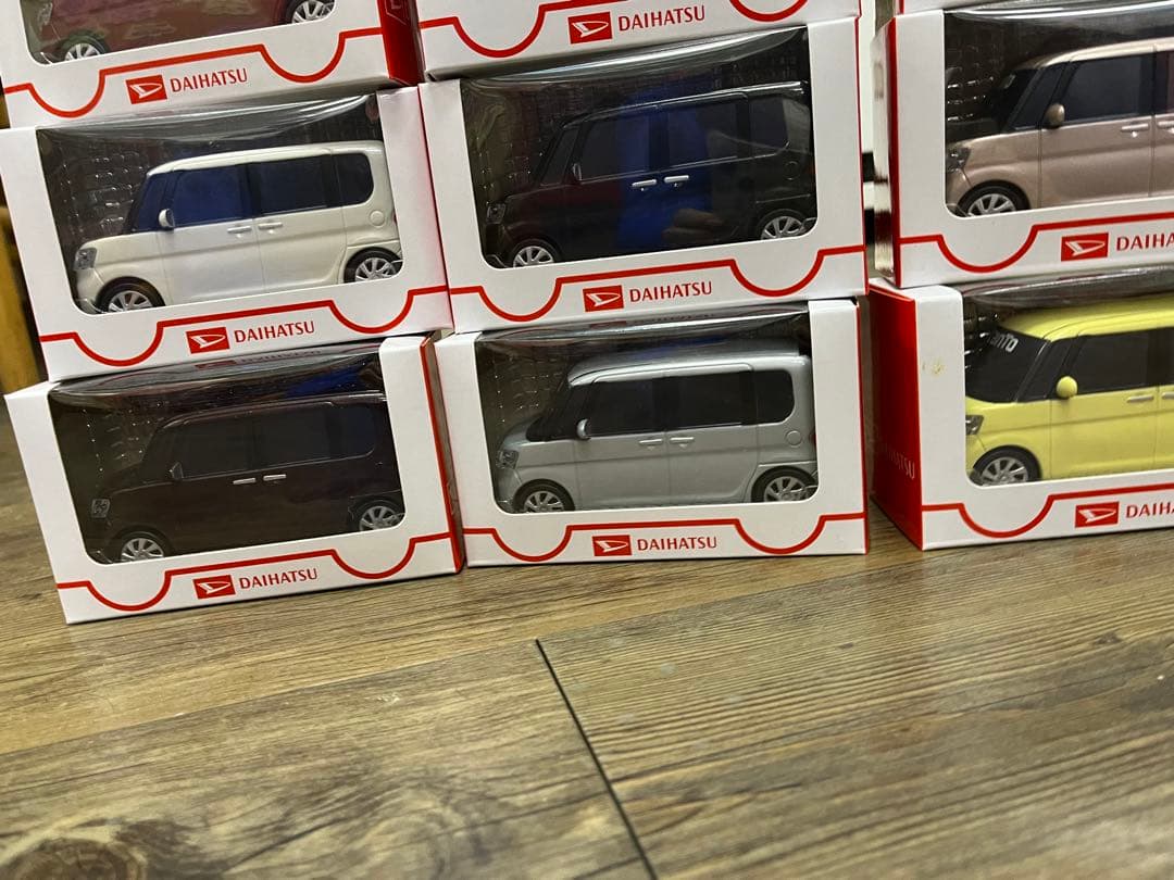 送料込み‼️ダイハツ　タント　プルバックカー　9台セット♪非売品 ダイハツ - ダイハツ タント プルバックカー 2台セットの通販 by