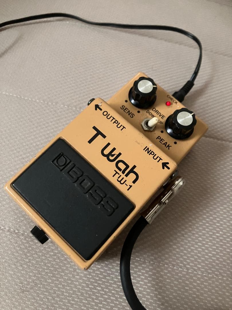BOSS T Wah TW-1 ギターエフェクター　 タッチワウ　オートワウ TW-1 Touch Wah / T Wah（タッチワウ・オートワウ） │ BOSSマニア共和国