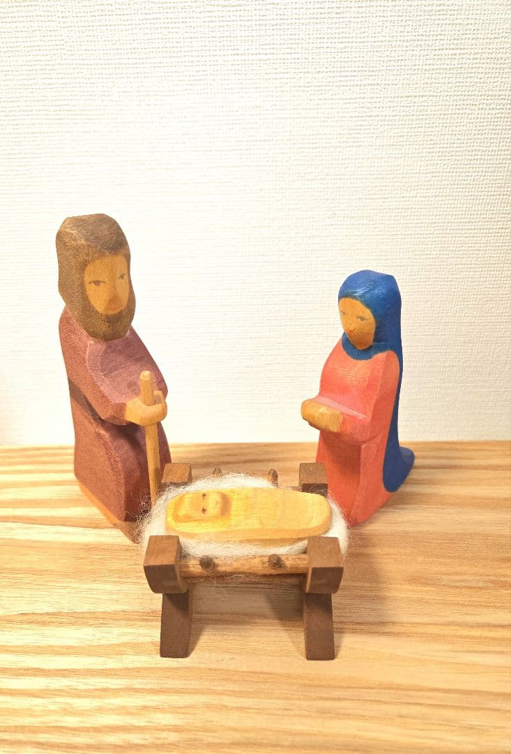 オストハイマー　Ostheimer　クリッペ　マリア　ヨセフ　キリスト降誕 マリア様 40401 | ostheimer/オストハイマー - 木のおもちゃのお店 りぷか