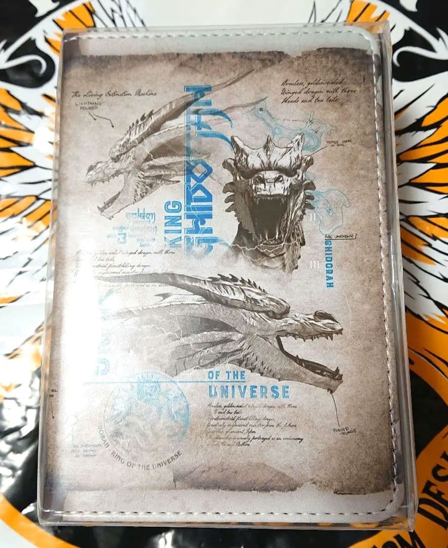 合皮製デッキケースW ゴジラ キング・オブ・モンスターズ ギドラ&ラドン 合皮製デッキケースW ゴジラ キング・オブ・モンスターズ「ギドラ