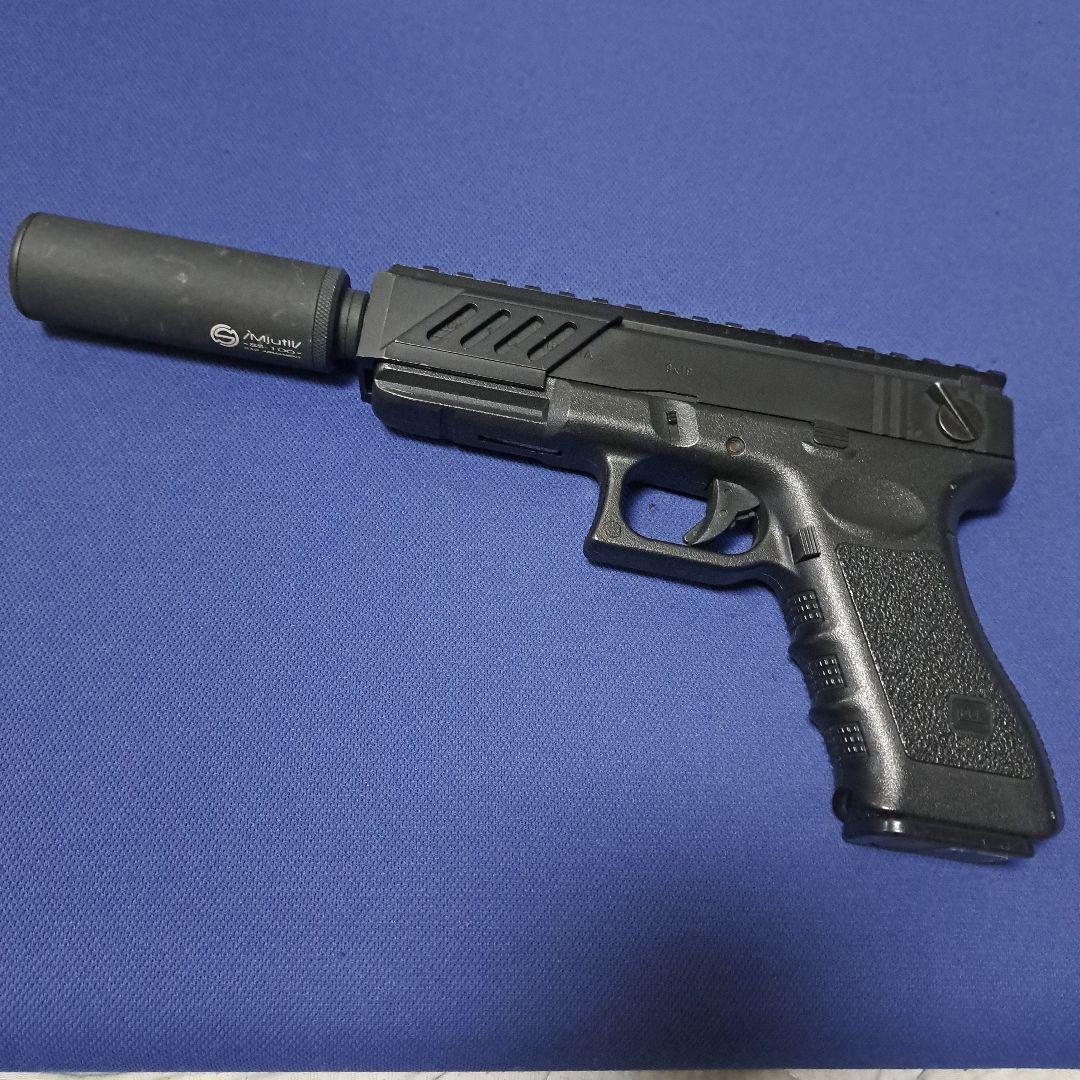 グロッグ18C電動東京マルイマウントレイルサイレンサー付き グロック18C 東京マルイ 電動ハンドガン GLOCK18C エアガンレビュー